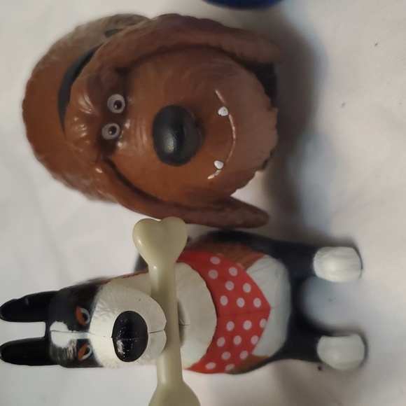 : 10 pc lot The Secret Life of Pets Burger King and McDonald’s toys - Picture 9 of 16